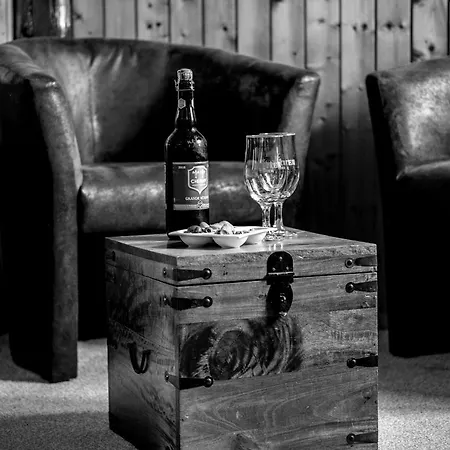 De La Truite & Le Petit Nautilus Hotel