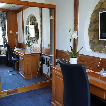 De La Truite & Le Petit Nautilus Le Pont