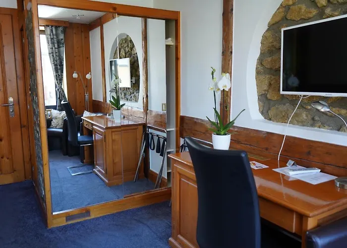 De La Truite & Le Petit Nautilus Le Pont