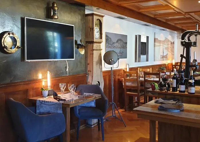 De La Truite & Le Petit Nautilus