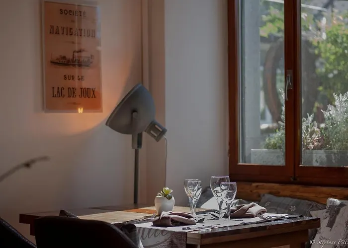 De La Truite & Le Petit Nautilus Hotel Le Pont