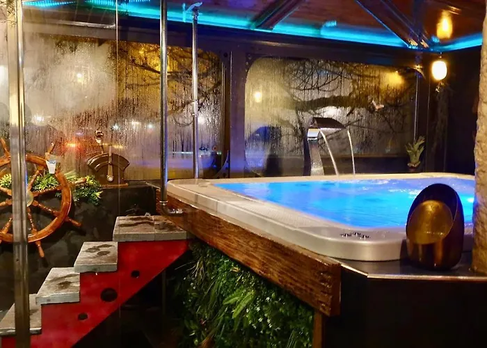 Hotel De La Truite & Le Petit Nautilus