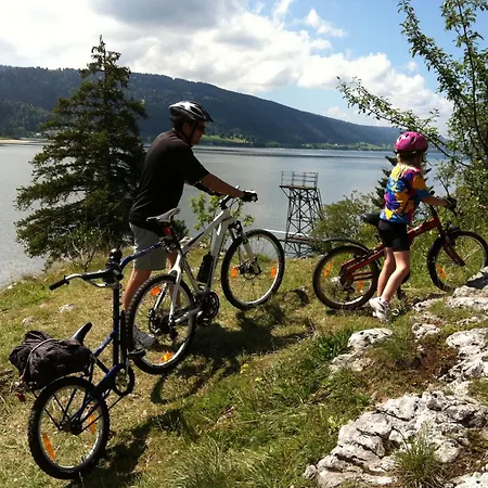 Hotel De La Truite & Le Petit Nautilus 3*