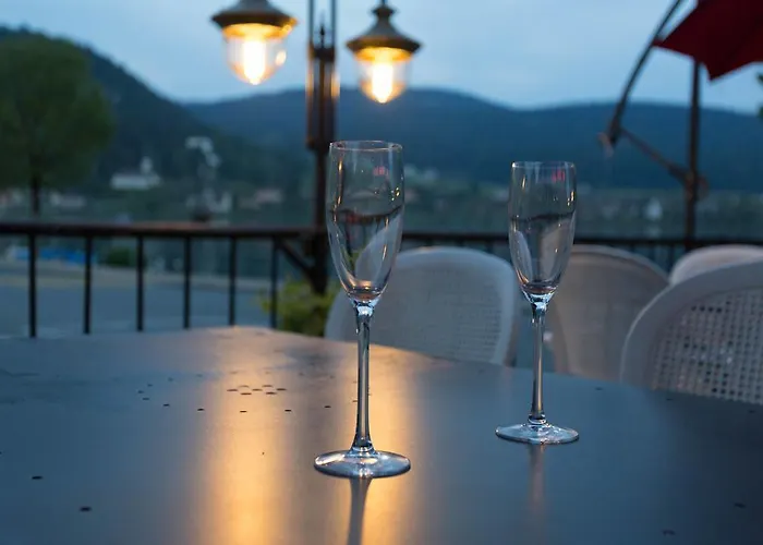 Hotel De La Truite & Le Petit Nautilus