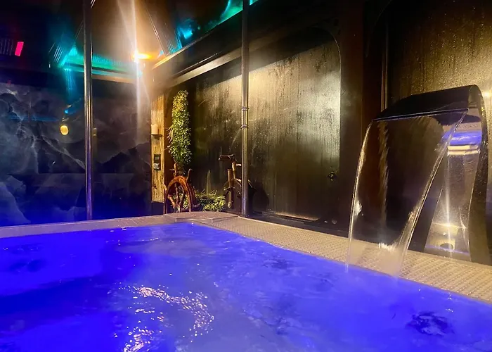 Hotel De La Truite & Le Petit Nautilus 3*